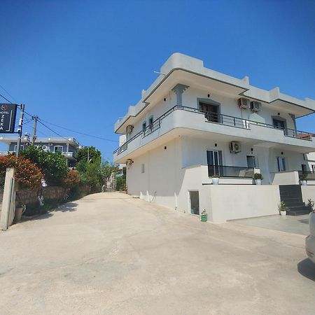 Villa Leonel Zeka Εξαμίλιο Εξωτερικό φωτογραφία