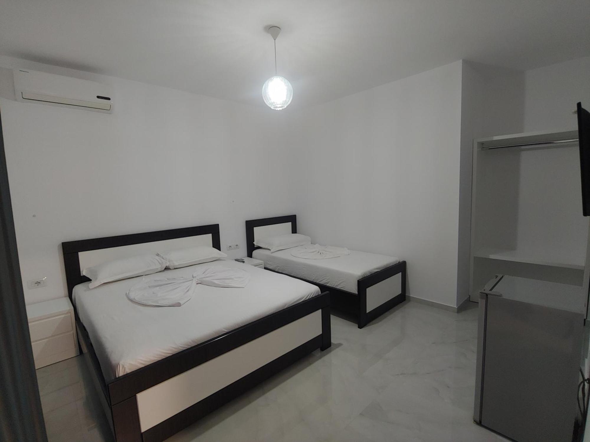 Villa Leonel Zeka Εξαμίλιο Εξωτερικό φωτογραφία