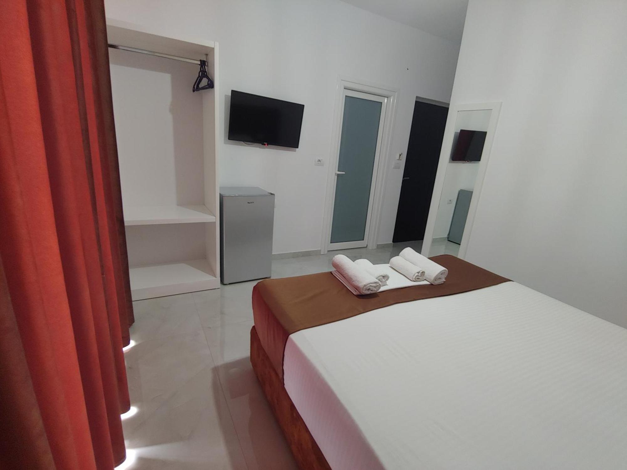 Villa Leonel Zeka Εξαμίλιο Εξωτερικό φωτογραφία